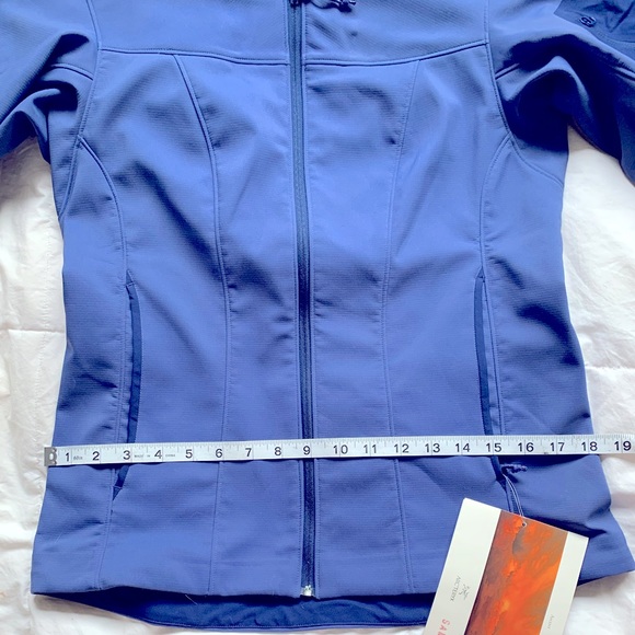 ARC’TERYX Epsilon Fleece Lined Women’s Jacket - Picture 7 of 12